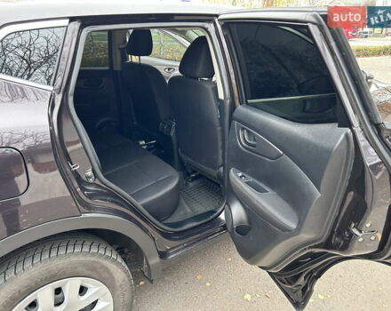 Фиолетовый Ниссан Кашкай, объемом двигателя 2 л и пробегом 42 тыс. км за 19300 $, фото 11 на Automoto.ua