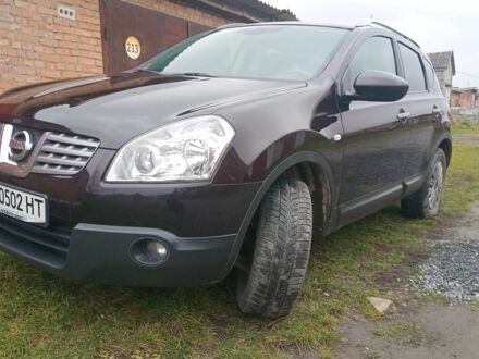 Фиолетовый Ниссан Кашкай, объемом двигателя 1.5 л и пробегом 199 тыс. км за 9999 $, фото 1 на Automoto.ua