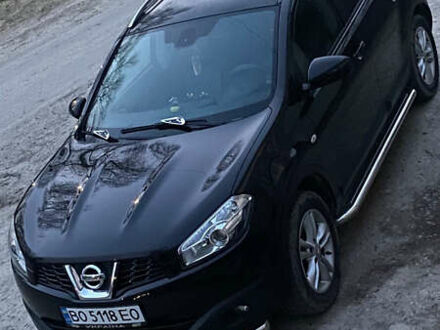 Ниссан Кашкай 2010 в Лановцах на Automoto.ua Фиолетовый Ниссан Кашкай, объемом двигателя 1.5 л и пробегом 270 тыс. км за 10300 $, фото 1 на Automoto.ua