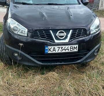 Ніссан Кашкай 2010 у Житомирі на Automoto.ua Фіолетовий Ніссан Кашкай, об'ємом двигуна 1.5 л та пробігом 231 тис. км за 9900 $, фото 1 на Automoto.ua
