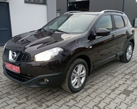 Фиолетовый Ниссан Кашкай, объемом двигателя 1 л и пробегом 220 тыс. км за 9700 $, фото 1 на Automoto.ua