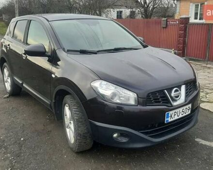 Фиолетовый Ниссан Кашкай, объемом двигателя 1.6 л и пробегом 262 тыс. км за 9350 $, фото 1 на Automoto.ua