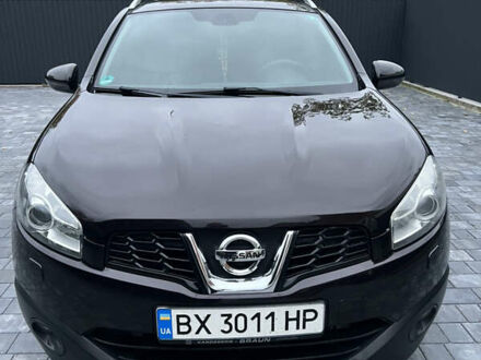 Фиолетовый Ниссан Кашкай, объемом двигателя 2 л и пробегом 249 тыс. км за 12700 $, фото 1 на Automoto.ua