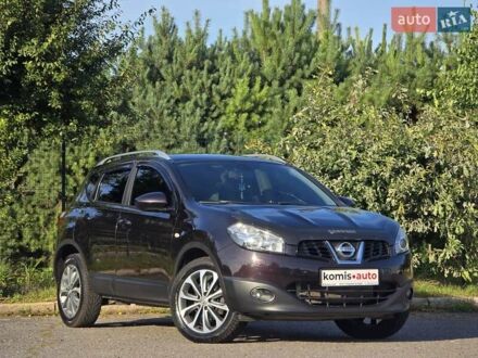 Ніссан Кашкай 2011 у Хмельницькому на Automoto.ua Фіолетовий Ніссан Кашкай, об'ємом двигуна 2 л та пробігом 243 тис. км за 12499 $, фото 1 на Automoto.ua