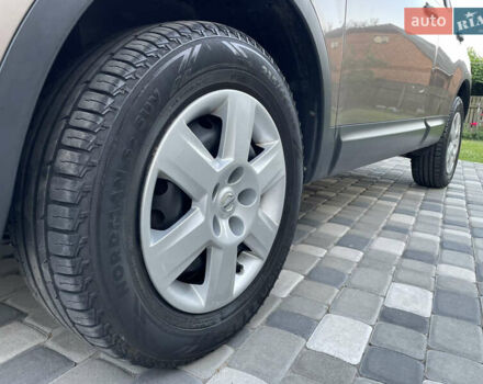 Коричневий Ніссан Кашкай, об'ємом двигуна 1.6 л та пробігом 235 тис. км за 7950 $, фото 53 на Automoto.ua