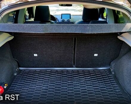 Коричневый Ниссан Кашкай, объемом двигателя 1.5 л и пробегом 230 тыс. км за 8800 $, фото 10 на Automoto.ua