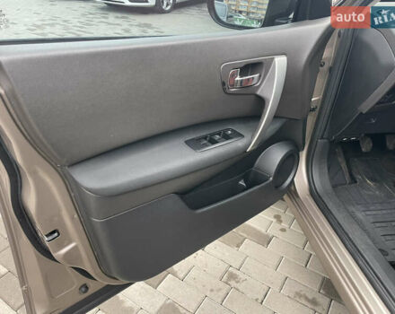 Коричневый Ниссан Кашкай, объемом двигателя 1.6 л и пробегом 152 тыс. км за 7500 $, фото 6 на Automoto.ua