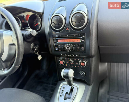 Коричневый Ниссан Кашкай, объемом двигателя 2 л и пробегом 290 тыс. км за 8000 $, фото 11 на Automoto.ua