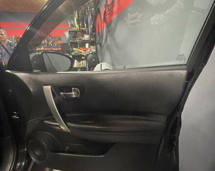 Коричневый Ниссан Кашкай, объемом двигателя 2 л и пробегом 287 тыс. км за 7600 $, фото 7 на Automoto.ua