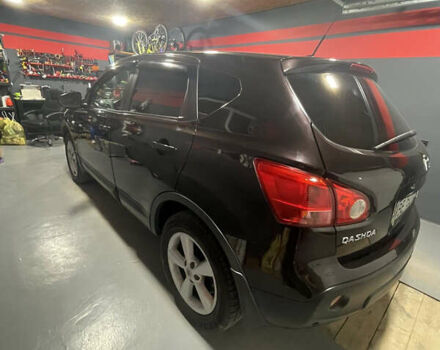 Коричневый Ниссан Кашкай, объемом двигателя 2 л и пробегом 287 тыс. км за 7600 $, фото 3 на Automoto.ua