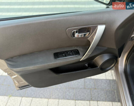 Коричневый Ниссан Кашкай, объемом двигателя 2 л и пробегом 290 тыс. км за 8000 $, фото 7 на Automoto.ua