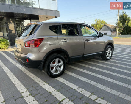 Коричневый Ниссан Кашкай, объемом двигателя 2 л и пробегом 290 тыс. км за 8000 $, фото 2 на Automoto.ua