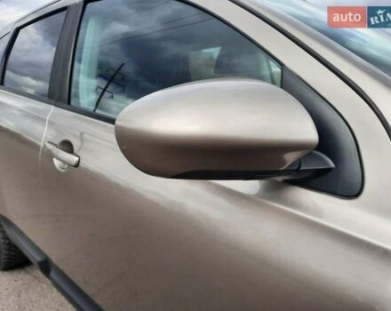 Коричневый Ниссан Кашкай, объемом двигателя 2 л и пробегом 208 тыс. км за 8999 $, фото 101 на Automoto.ua