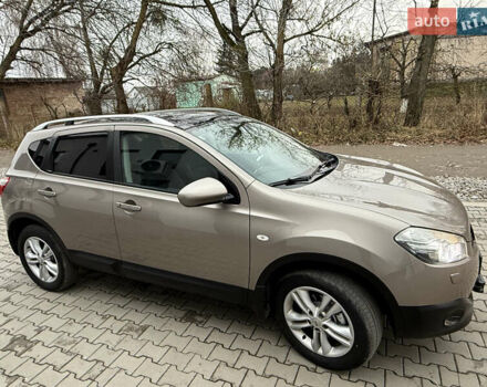 Коричневый Ниссан Кашкай, объемом двигателя 1.6 л и пробегом 240 тыс. км за 9500 $, фото 1 на Automoto.ua
