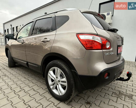 Коричневый Ниссан Кашкай, объемом двигателя 1.6 л и пробегом 240 тыс. км за 9500 $, фото 5 на Automoto.ua
