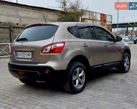 Коричневый Ниссан Кашкай, объемом двигателя 2 л и пробегом 145 тыс. км за 8999 $, фото 6 на Automoto.ua