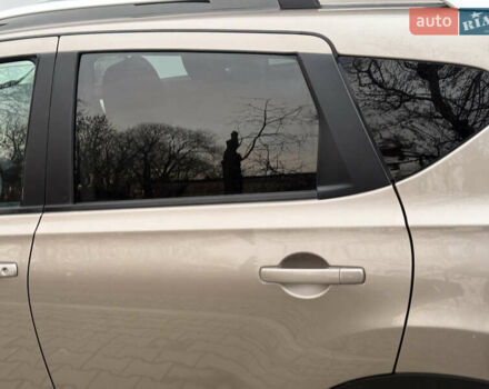 Коричневый Ниссан Кашкай, объемом двигателя 1.6 л и пробегом 240 тыс. км за 9500 $, фото 7 на Automoto.ua