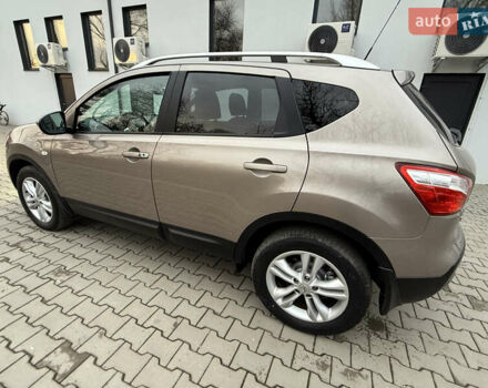 Коричневый Ниссан Кашкай, объемом двигателя 1.6 л и пробегом 240 тыс. км за 9500 $, фото 13 на Automoto.ua