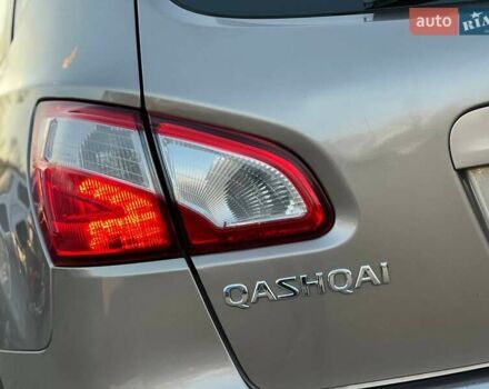 Коричневий Ніссан Кашкай, об'ємом двигуна 2 л та пробігом 282 тис. км за 9450 $, фото 10 на Automoto.ua