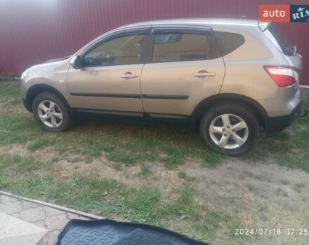 Коричневый Ниссан Кашкай, объемом двигателя 2 л и пробегом 130 тыс. км за 10700 $, фото 3 на Automoto.ua
