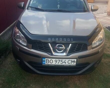 Коричневый Ниссан Кашкай, объемом двигателя 2 л и пробегом 130 тыс. км за 10700 $, фото 1 на Automoto.ua