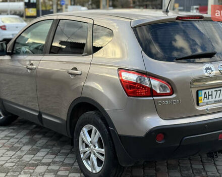 Коричневый Ниссан Кашкай, объемом двигателя 2 л и пробегом 239 тыс. км за 9450 $, фото 3 на Automoto.ua