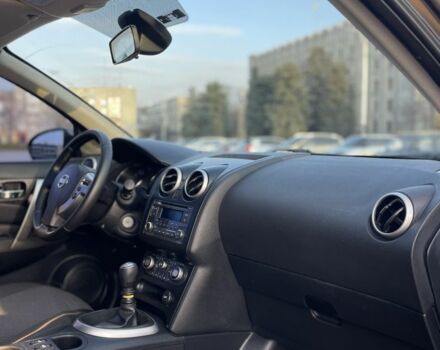 Коричневий Ніссан Кашкай, об'ємом двигуна 2 л та пробігом 210 тис. км за 7999 $, фото 17 на Automoto.ua