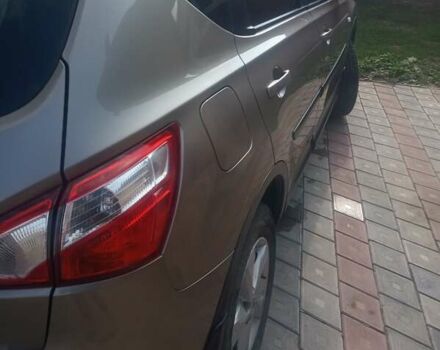 Коричневый Ниссан Кашкай, объемом двигателя 2 л и пробегом 130 тыс. км за 10700 $, фото 8 на Automoto.ua