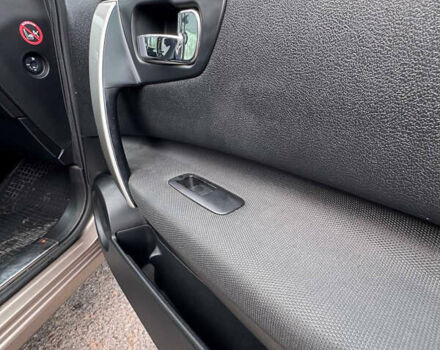 Коричневий Ніссан Кашкай, об'ємом двигуна 1.6 л та пробігом 95 тис. км за 12499 $, фото 28 на Automoto.ua