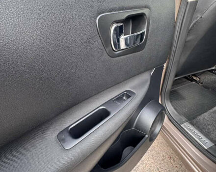 Коричневий Ніссан Кашкай, об'ємом двигуна 1.6 л та пробігом 95 тис. км за 12499 $, фото 17 на Automoto.ua