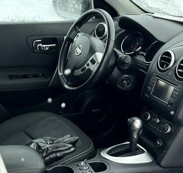 Коричневый Ниссан Кашкай, объемом двигателя 1.6 л и пробегом 192 тыс. км за 9800 $, фото 4 на Automoto.ua