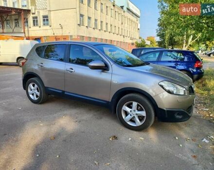 Коричневий Ніссан Кашкай, об'ємом двигуна 1.6 л та пробігом 158 тис. км за 9998 $, фото 1 на Automoto.ua