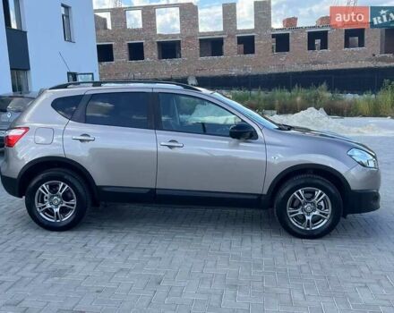 Коричневый Ниссан Кашкай, объемом двигателя 1.6 л и пробегом 255 тыс. км за 11500 $, фото 3 на Automoto.ua