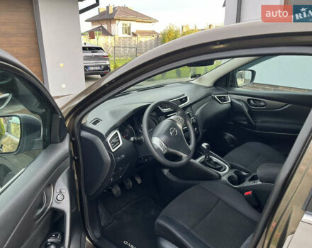 Коричневий Ніссан Кашкай, об'ємом двигуна 1.5 л та пробігом 264 тис. км за 12900 $, фото 27 на Automoto.ua