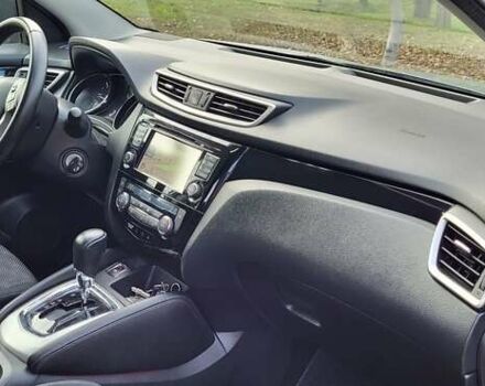 Коричневий Ніссан Кашкай, об'ємом двигуна 1.6 л та пробігом 200 тис. км за 12000 $, фото 23 на Automoto.ua