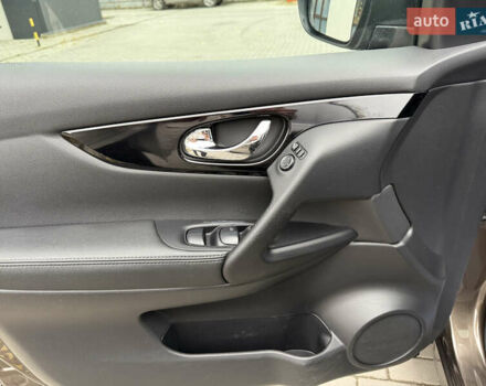 Коричневий Ніссан Кашкай, об'ємом двигуна 1.6 л та пробігом 157 тис. км за 16500 $, фото 49 на Automoto.ua