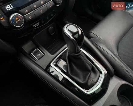 Ниссан Кашкай 2017 в Киеве на Automoto.ua Коричневый Ниссан Кашкай, объемом двигателя 1.6 л и пробегом 45 тыс. км за 21990 $, фото 24 на Automoto.ua