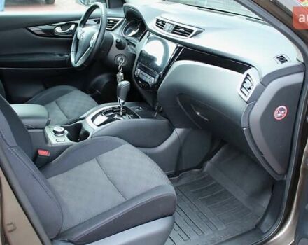 Коричневый Ниссан Кашкай, объемом двигателя 2 л и пробегом 88 тыс. км за 16745 $, фото 5 на Automoto.ua