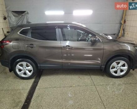 Коричневый Ниссан Кашкай, объемом двигателя 1.2 л и пробегом 48 тыс. км за 15000 $, фото 1 на Automoto.ua