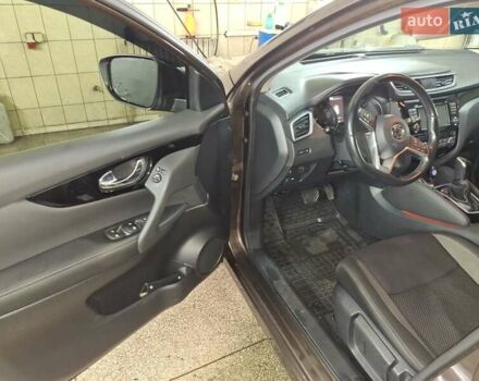 Коричневый Ниссан Кашкай, объемом двигателя 1.2 л и пробегом 48 тыс. км за 15000 $, фото 5 на Automoto.ua