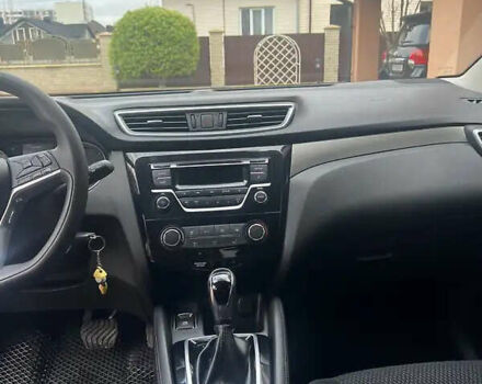 Коричневый Ниссан Кашкай, объемом двигателя 1.2 л и пробегом 86 тыс. км за 15200 $, фото 2 на Automoto.ua