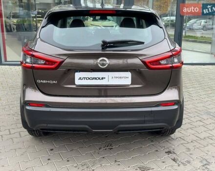 Коричневый Ниссан Кашкай, объемом двигателя 1.6 л и пробегом 55 тыс. км за 20200 $, фото 7 на Automoto.ua