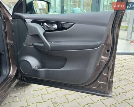 Коричневый Ниссан Кашкай, объемом двигателя 1.6 л и пробегом 55 тыс. км за 20200 $, фото 13 на Automoto.ua