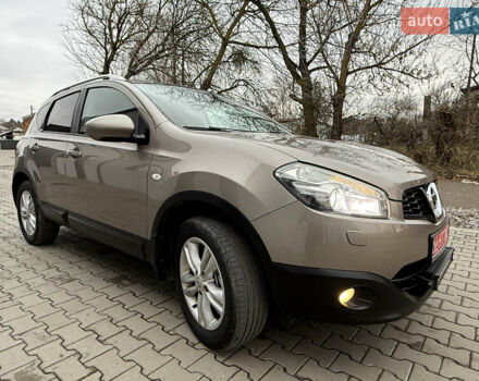 Коричневый Ниссан Кашкай, объемом двигателя 1.6 л и пробегом 240 тыс. км за 9500 $, фото 1 на Automoto.ua