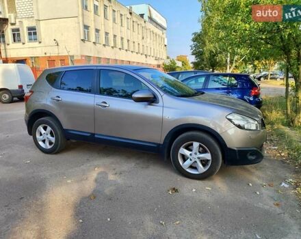 Коричневий Ніссан Кашкай, об'ємом двигуна 1.6 л та пробігом 158 тис. км за 9998 $, фото 1 на Automoto.ua