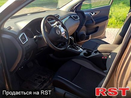 Коричневый Ниссан Кашкай, объемом двигателя 1.2 л и пробегом 32 тыс. км за 16900 $, фото 1 на Automoto.ua