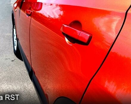 Красный Ниссан Кашкай, объемом двигателя 1.6 л и пробегом 340 тыс. км за 7300 $, фото 4 на Automoto.ua