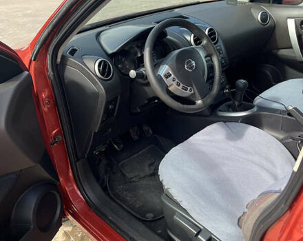 Красный Ниссан Кашкай, объемом двигателя 1.6 л и пробегом 270 тыс. км за 6450 $, фото 10 на Automoto.ua