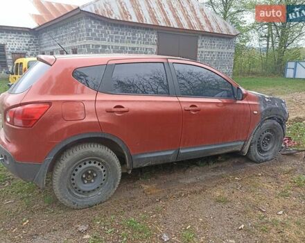 Красный Ниссан Кашкай, объемом двигателя 2 л и пробегом 209 тыс. км за 2150 $, фото 1 на Automoto.ua