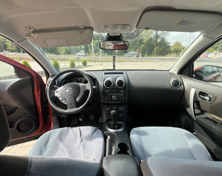 Красный Ниссан Кашкай, объемом двигателя 1.6 л и пробегом 270 тыс. км за 6450 $, фото 13 на Automoto.ua